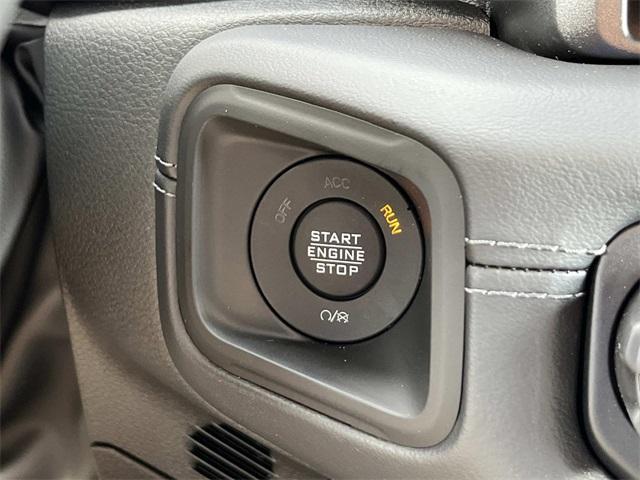 new 2025 Jeep Wrangler car, priced at $49,921