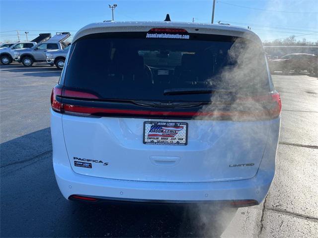 new 2024 Chrysler Pacifica car, priced at $47,134