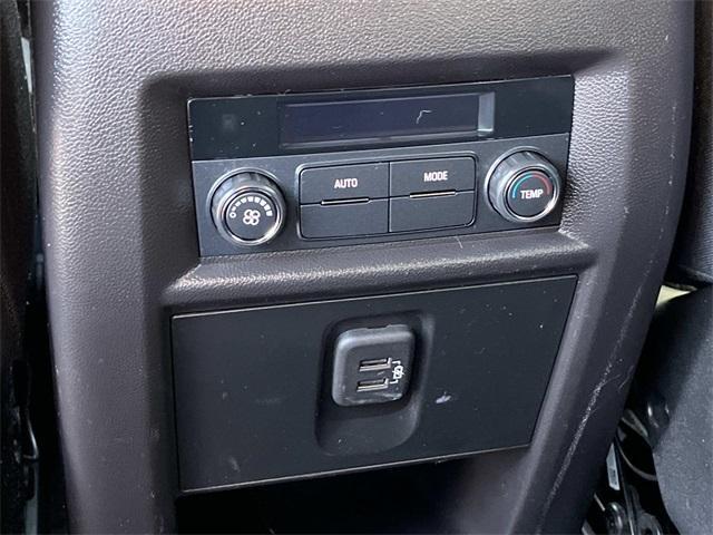 used 2022 Chevrolet Traverse car, priced at $23,699