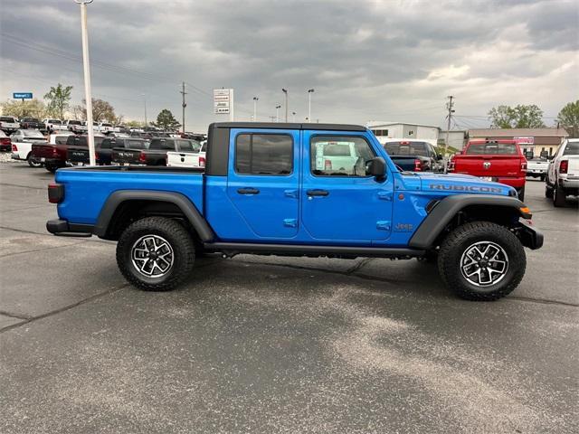 new 2025 Jeep Gladiator car, priced at $51,695