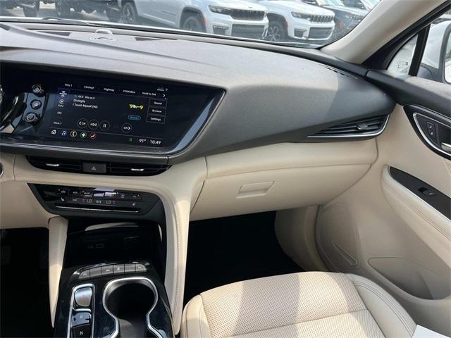 used 2023 Buick Envision car, priced at $26,331