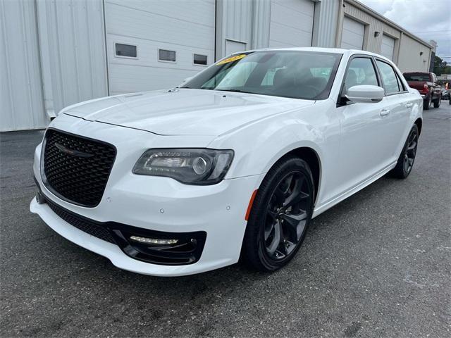 used 2022 Chrysler 300 car, priced at $29,121