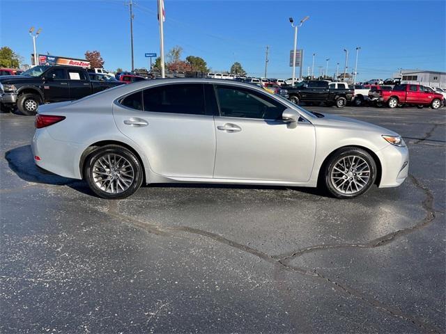 used 2018 Lexus ES 350 car, priced at $19,677