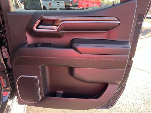 used 2022 Chevrolet Silverado 1500 car, priced at $38,281