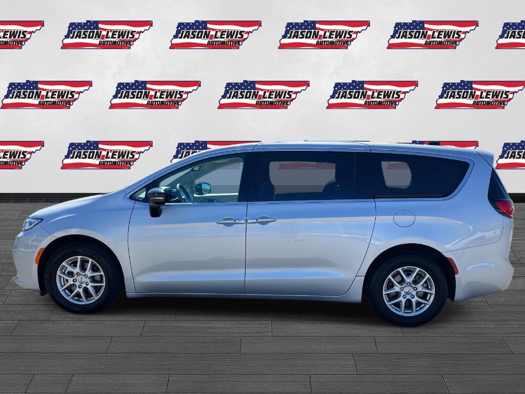 used 2024 Chrysler Pacifica car, priced at $32,299