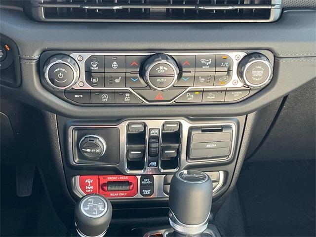 used 2024 Jeep Gladiator car, priced at $50,439