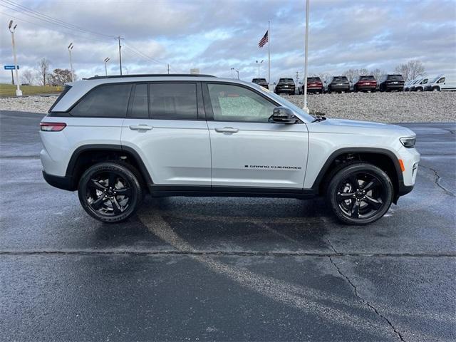 new 2025 Jeep Grand Cherokee car