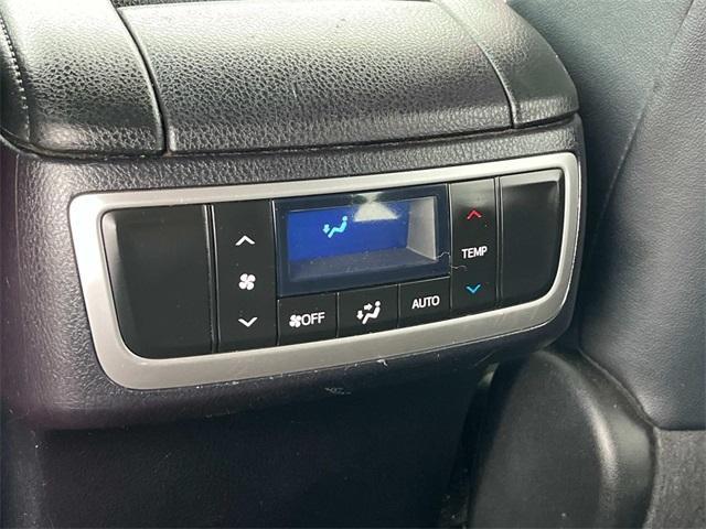 used 2014 Toyota Highlander car, priced at $10,695