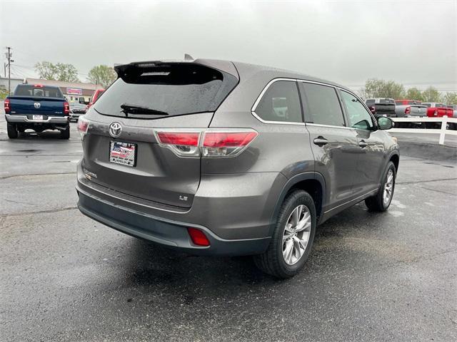 used 2014 Toyota Highlander car, priced at $10,695