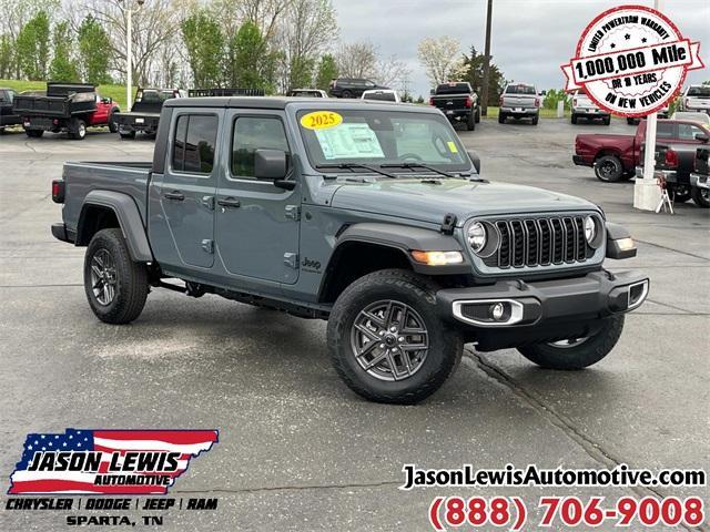 new 2025 Jeep Gladiator car, priced at $43,800