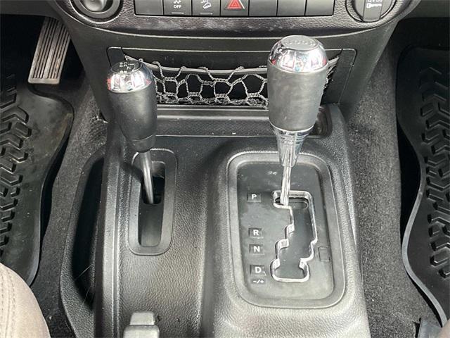 used 2015 Jeep Wrangler Unlimited car, priced at $19,125