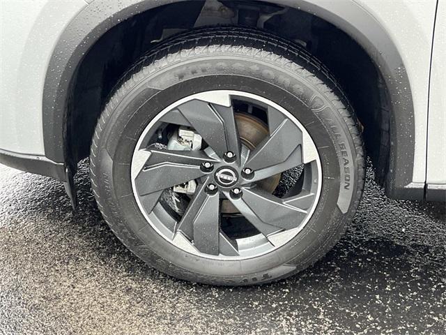 used 2024 Nissan Rogue car, priced at $24,268