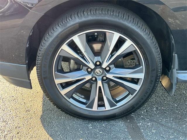 used 2018 Nissan Pathfinder car, priced at $12,794