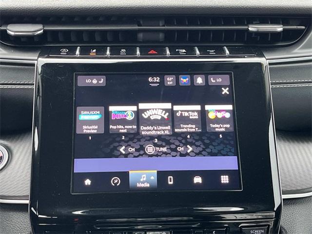 used 2024 Jeep Grand Cherokee L car, priced at $35,822