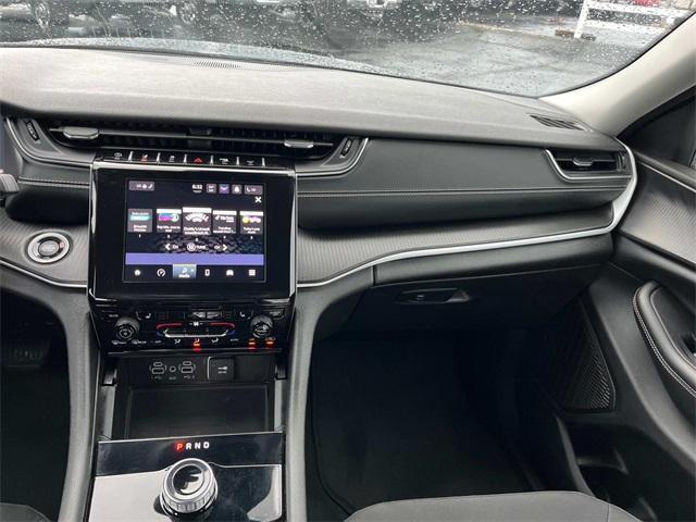 used 2024 Jeep Grand Cherokee L car, priced at $35,822
