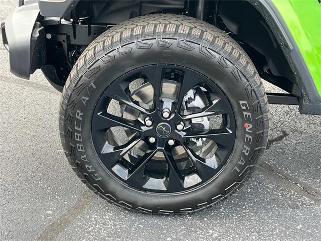new 2025 Jeep Gladiator car, priced at $44,830