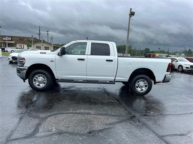 new 2025 Ram 3500 car, priced at $67,525