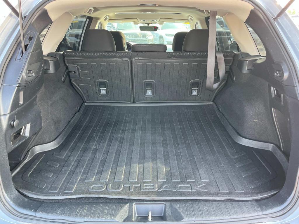 used 2018 Subaru Outback car