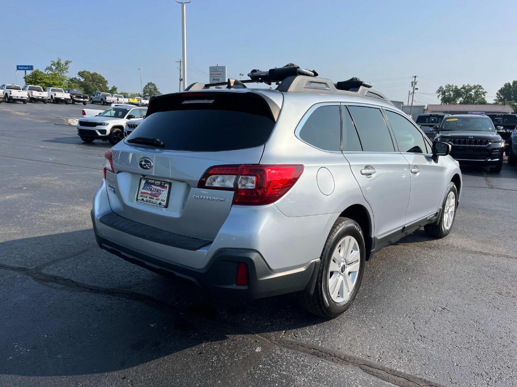 used 2018 Subaru Outback car
