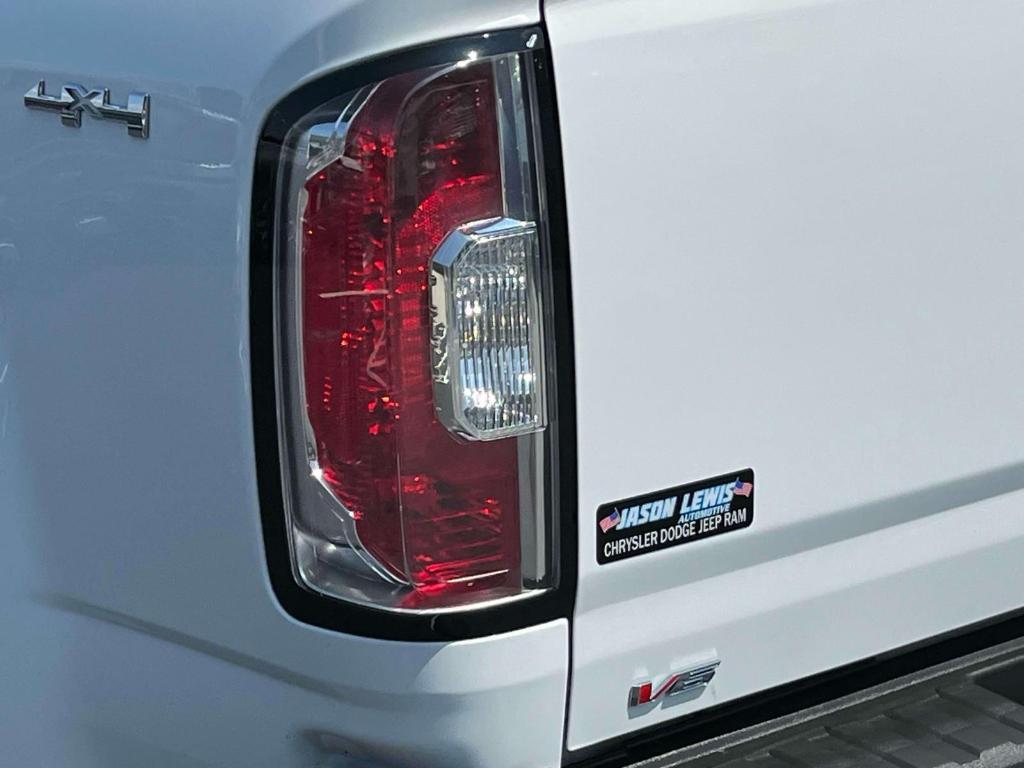 used 2022 GMC Canyon car, priced at $35,091