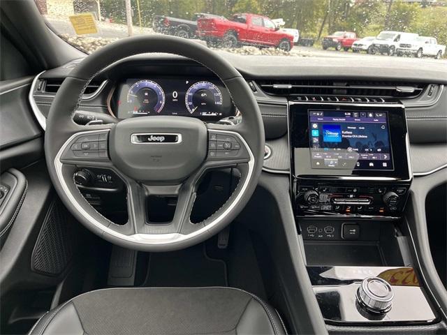 new 2025 Jeep Grand Cherokee L car, priced at $40,800