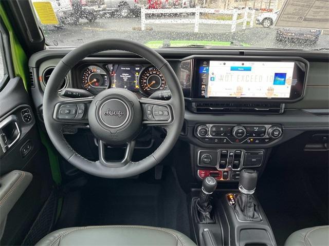new 2025 Jeep Gladiator car, priced at $53,315