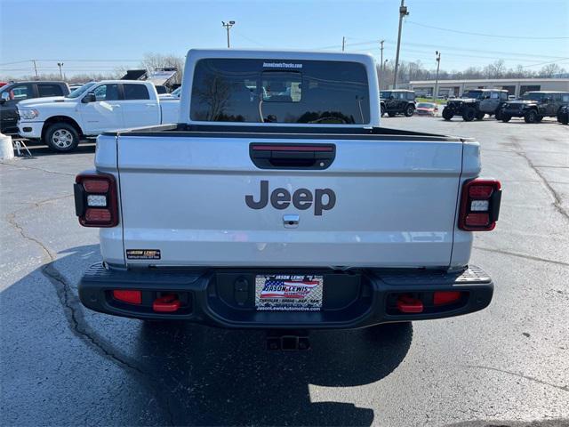 new 2024 Jeep Gladiator car, priced at $61,384