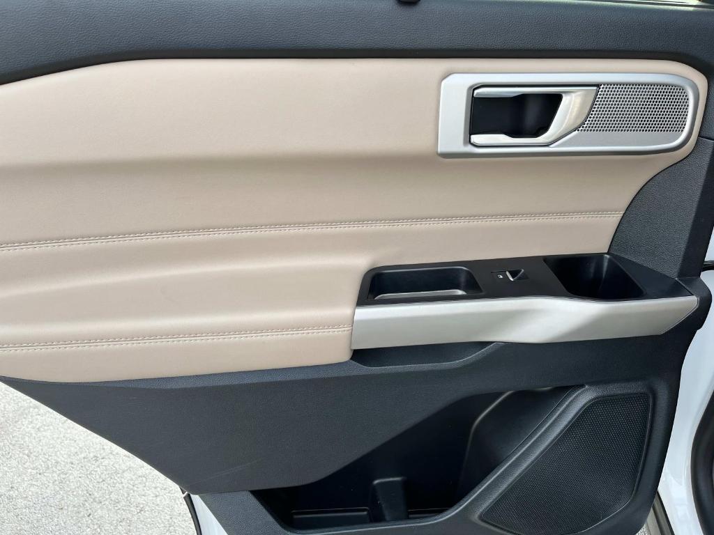 used 2022 Ford Explorer car, priced at $32,029