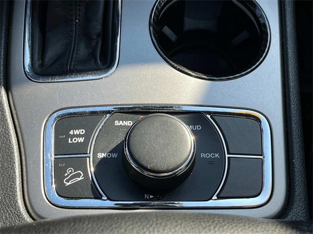 used 2018 Jeep Grand Cherokee car, priced at $18,890