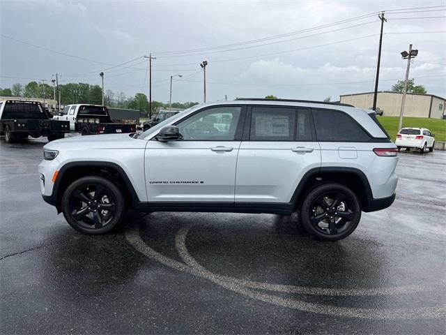 new 2025 Jeep Grand Cherokee car, priced at $48,370