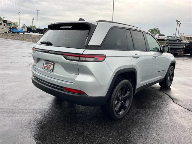 new 2025 Jeep Grand Cherokee car, priced at $48,370