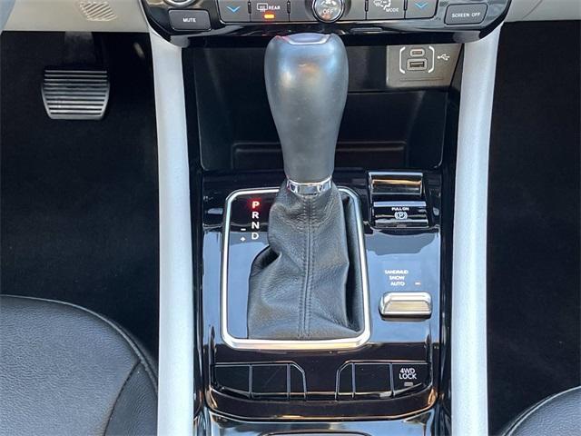 used 2024 Jeep Compass car, priced at $26,114