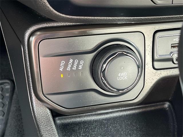 used 2022 Jeep Renegade car, priced at $19,894