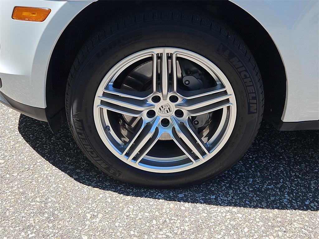 used 2021 Porsche Macan car, priced at $51,987