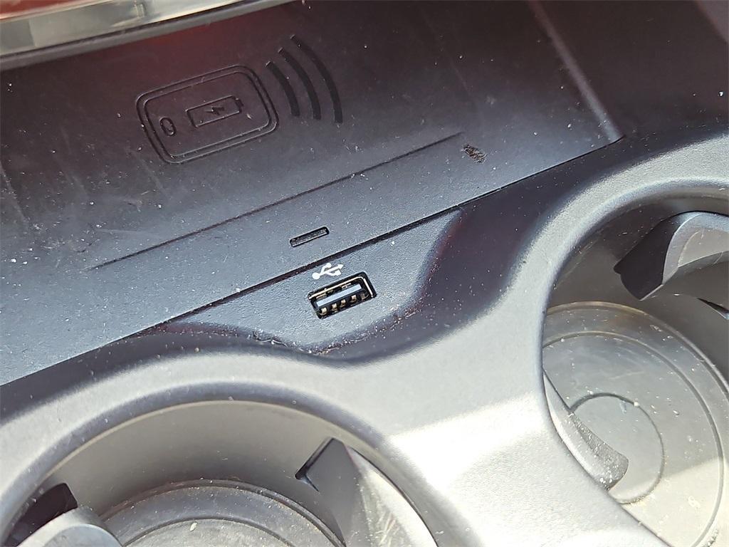 used 2021 BMW M5 car, priced at $77,987