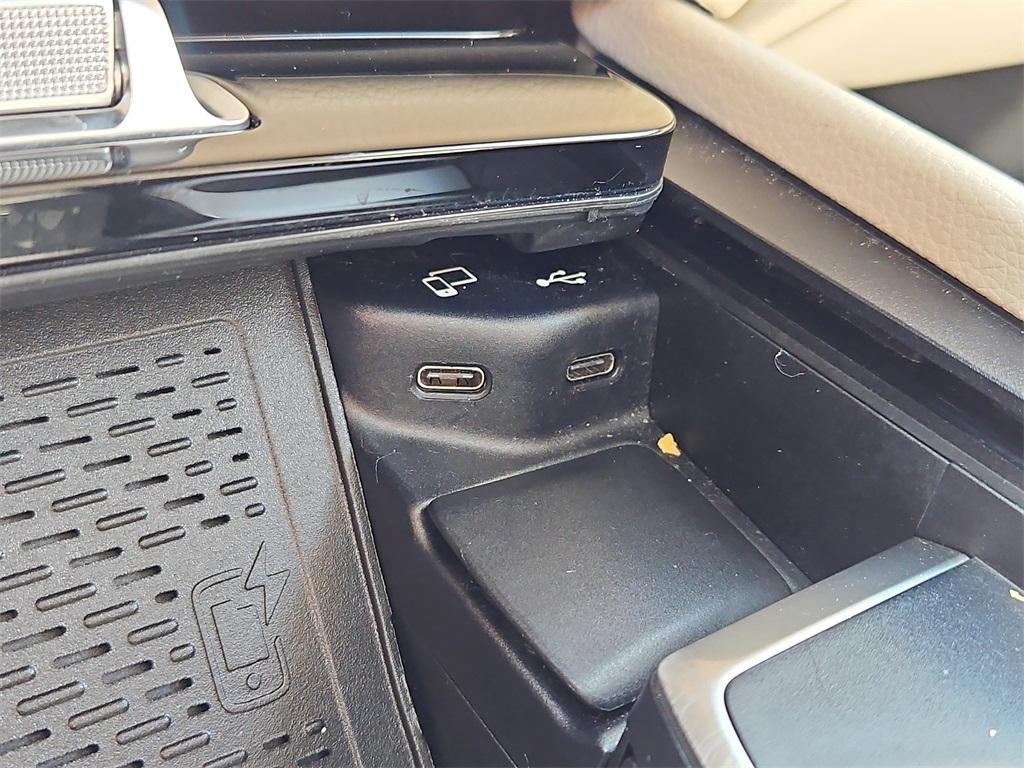 used 2020 Mercedes-Benz GLE 350 car, priced at $29,987