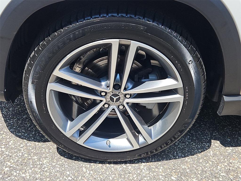used 2020 Mercedes-Benz GLE 350 car, priced at $29,987