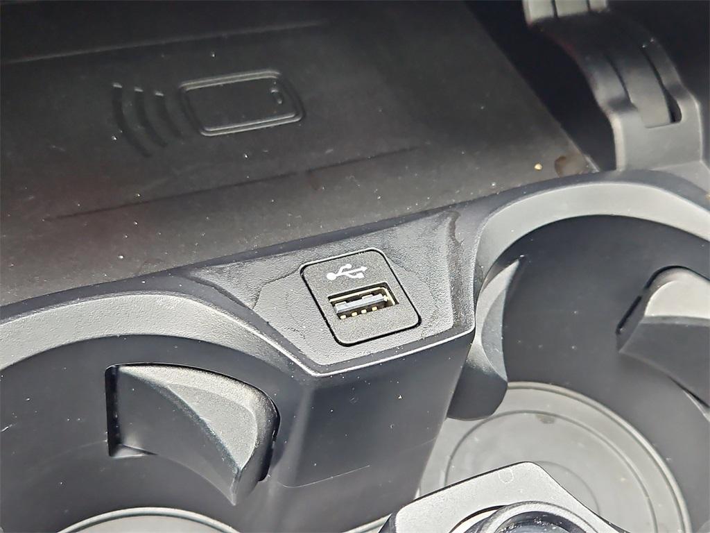 used 2022 BMW M4 car, priced at $78,987