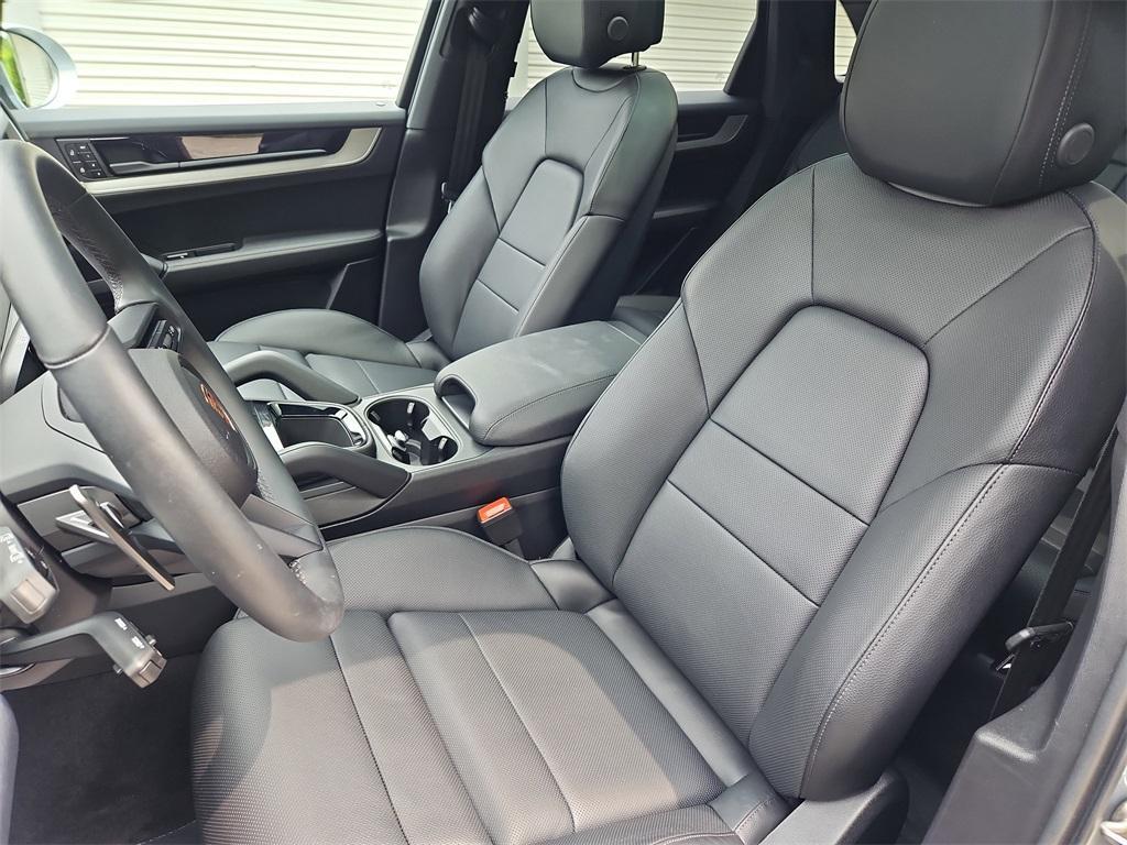 used 2025 Porsche Cayenne car, priced at $91,987