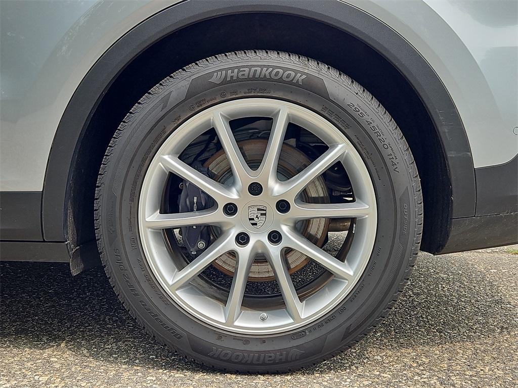 used 2025 Porsche Cayenne car, priced at $91,987