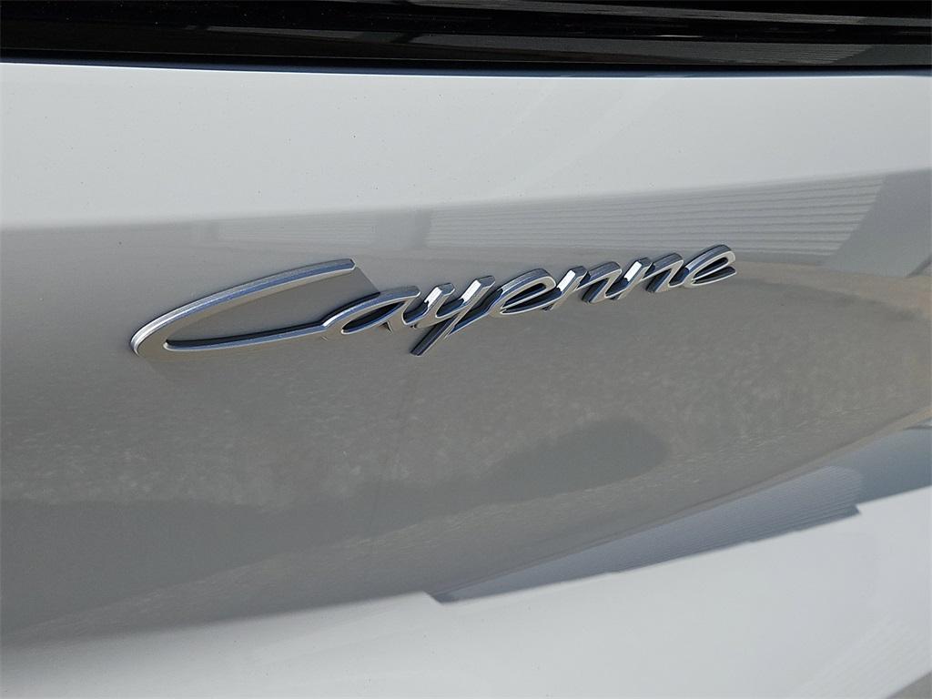 new 2026 Porsche Cayenne car, priced at $102,740