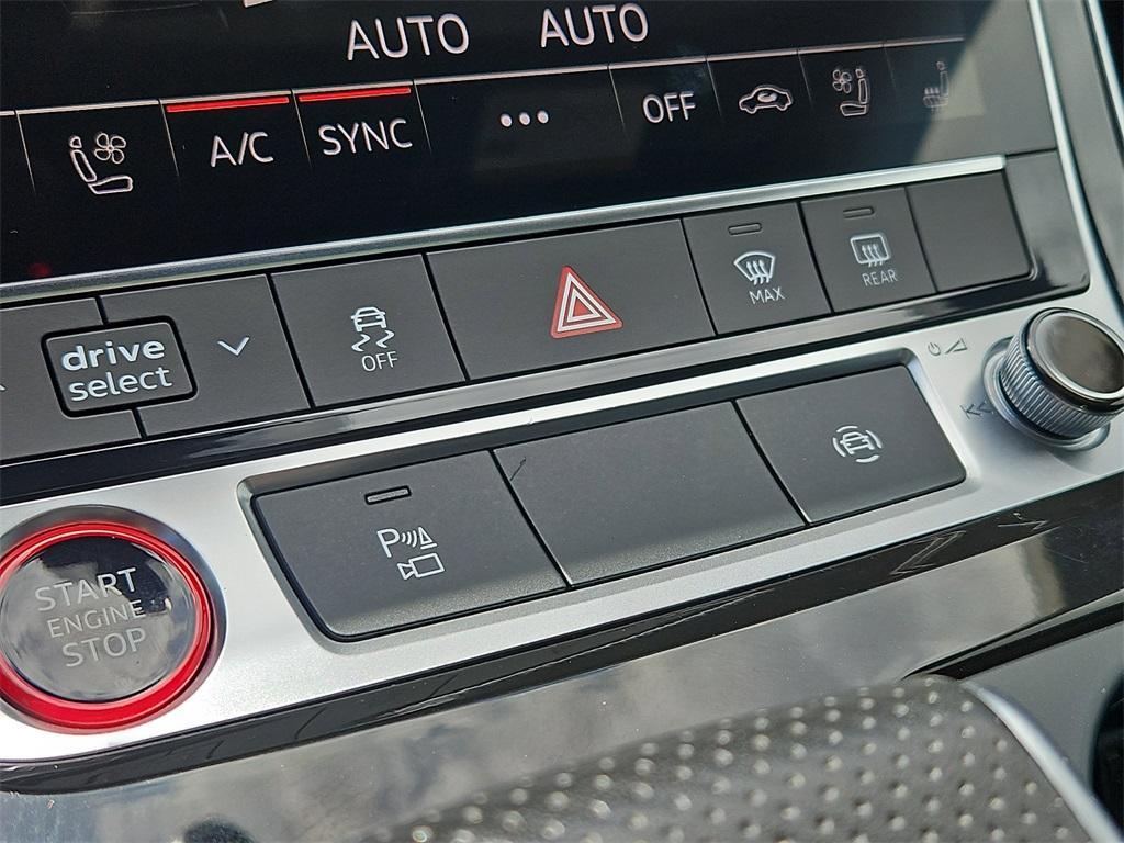 used 2022 Audi SQ7 car, priced at $51,987