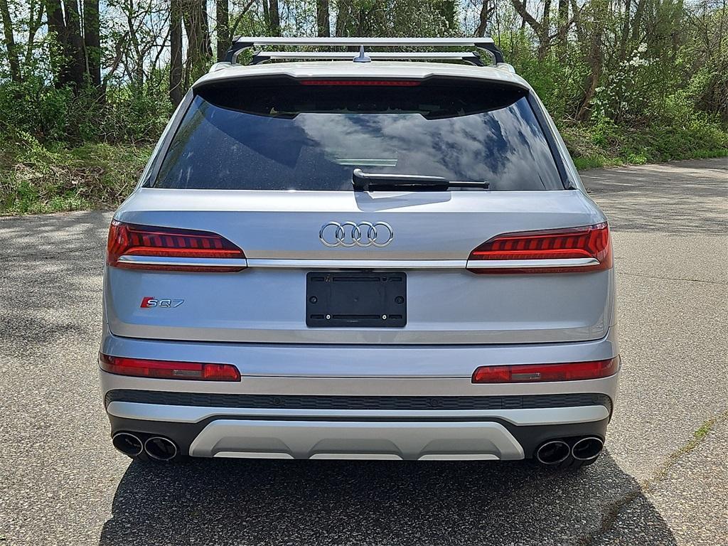 used 2022 Audi SQ7 car, priced at $51,987