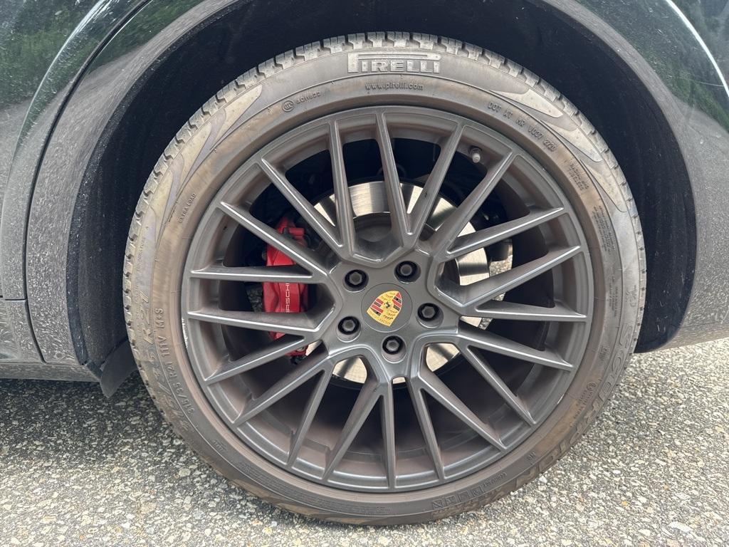 used 2021 Porsche Cayenne car, priced at $85,987