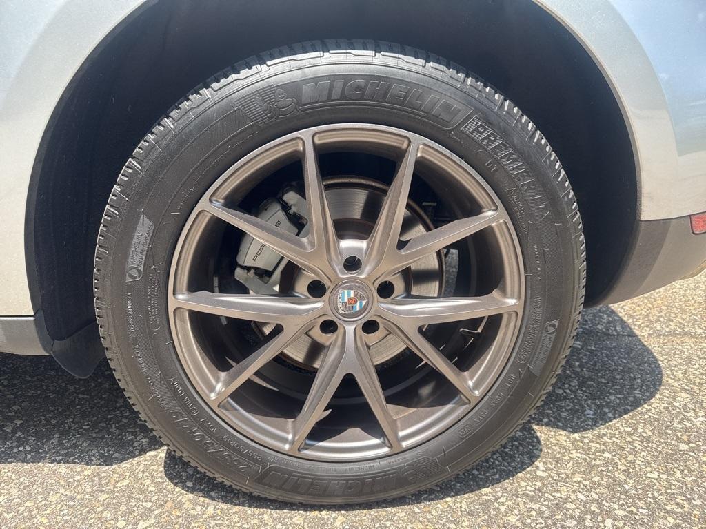 used 2015 Porsche Macan car, priced at $18,987
