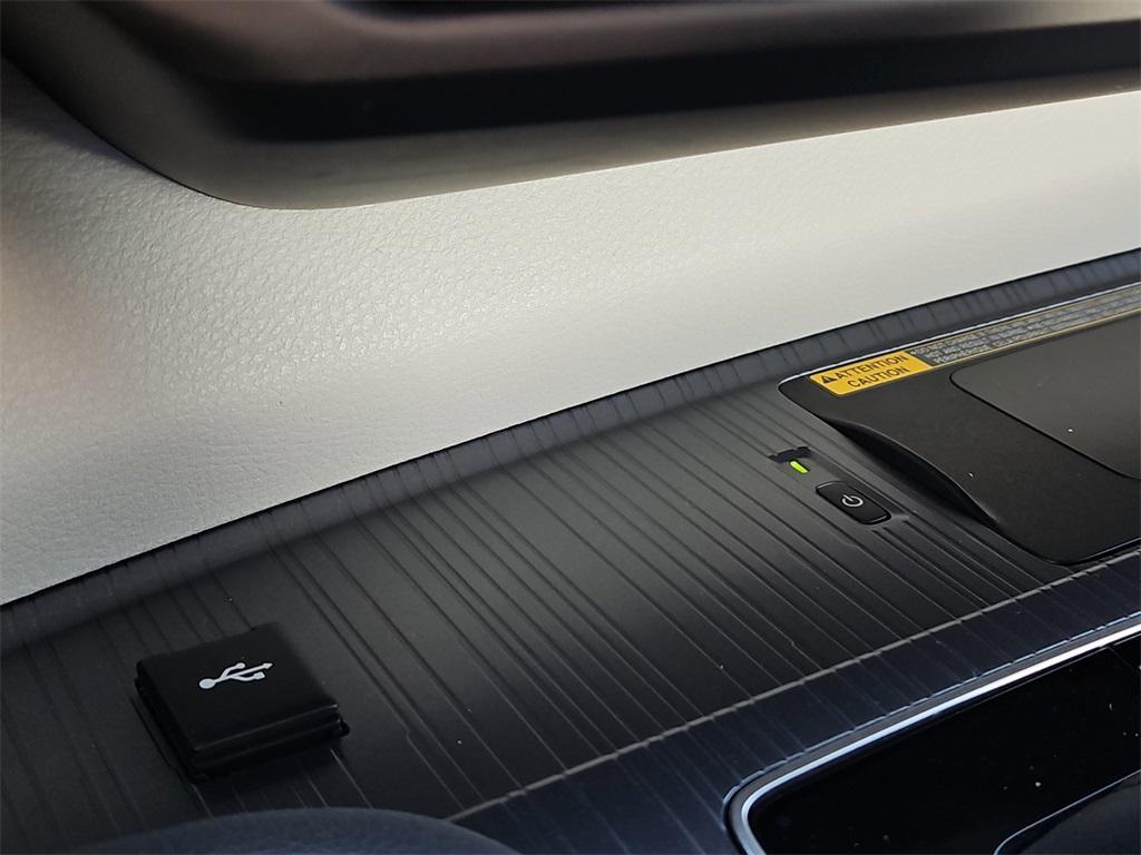used 2022 Toyota Sienna car, priced at $46,987