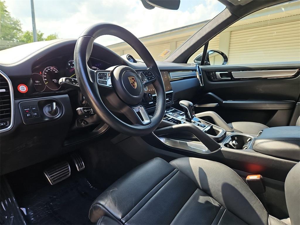 used 2022 Porsche Cayenne E-Hybrid car, priced at $116,987