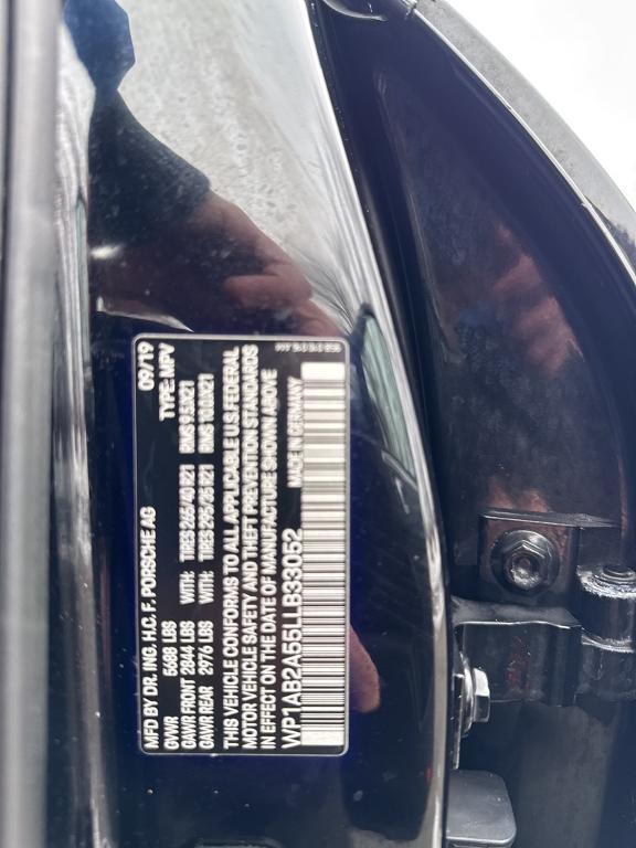 used 2020 Porsche Macan car, priced at $33,987