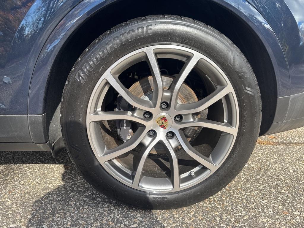 used 2024 Porsche Cayenne car, priced at $79,987