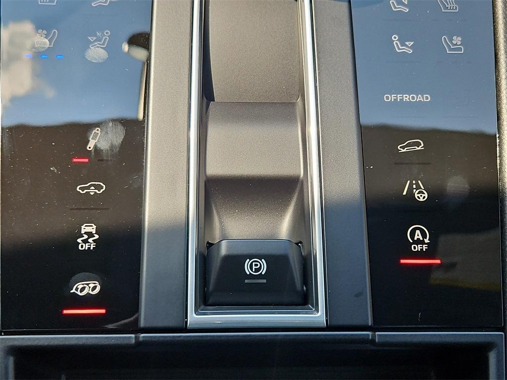 new 2025 Porsche Macan car, priced at $100,005